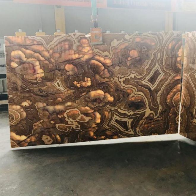 Arizona Onyx Cross Slab 4